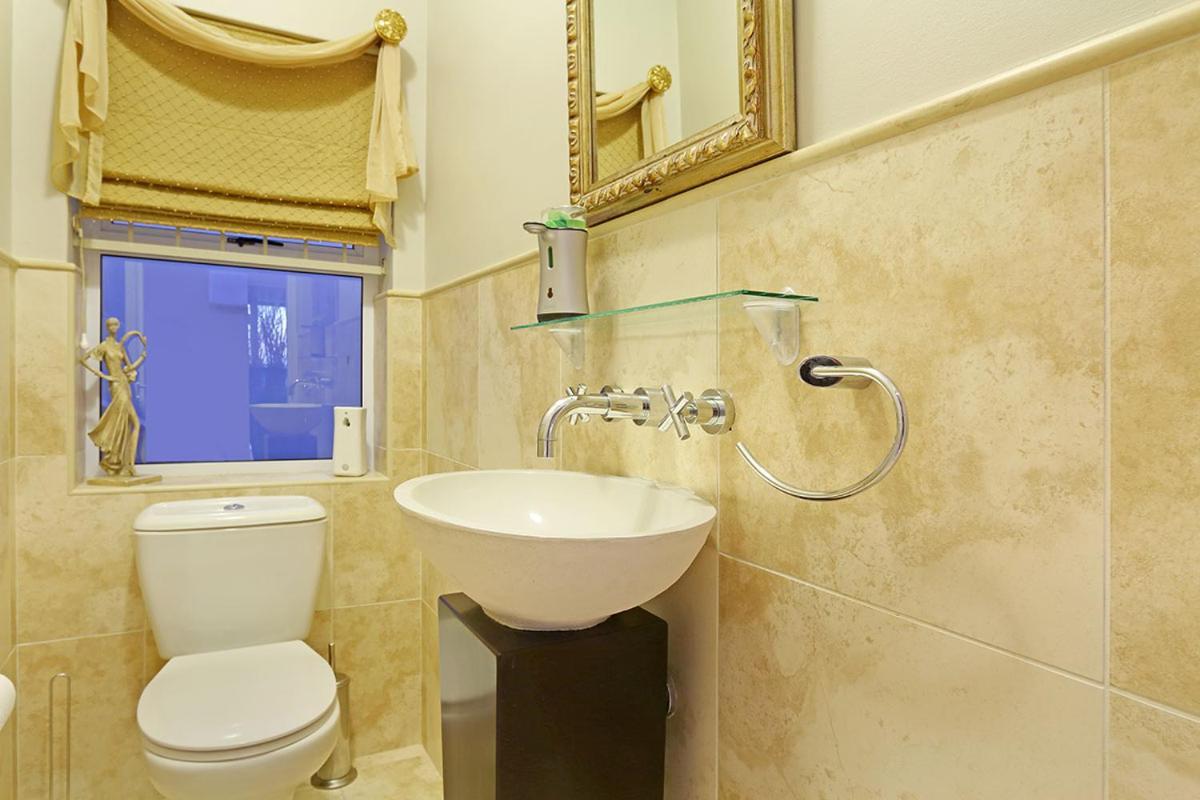 Villa Bayview 30 By Hostagents Bloubergstrand Esterno foto